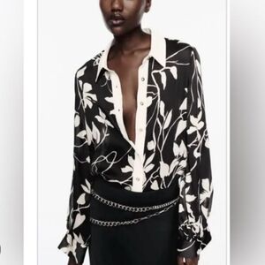 Zara Black and White Floral Womens blouse  Size L great condition